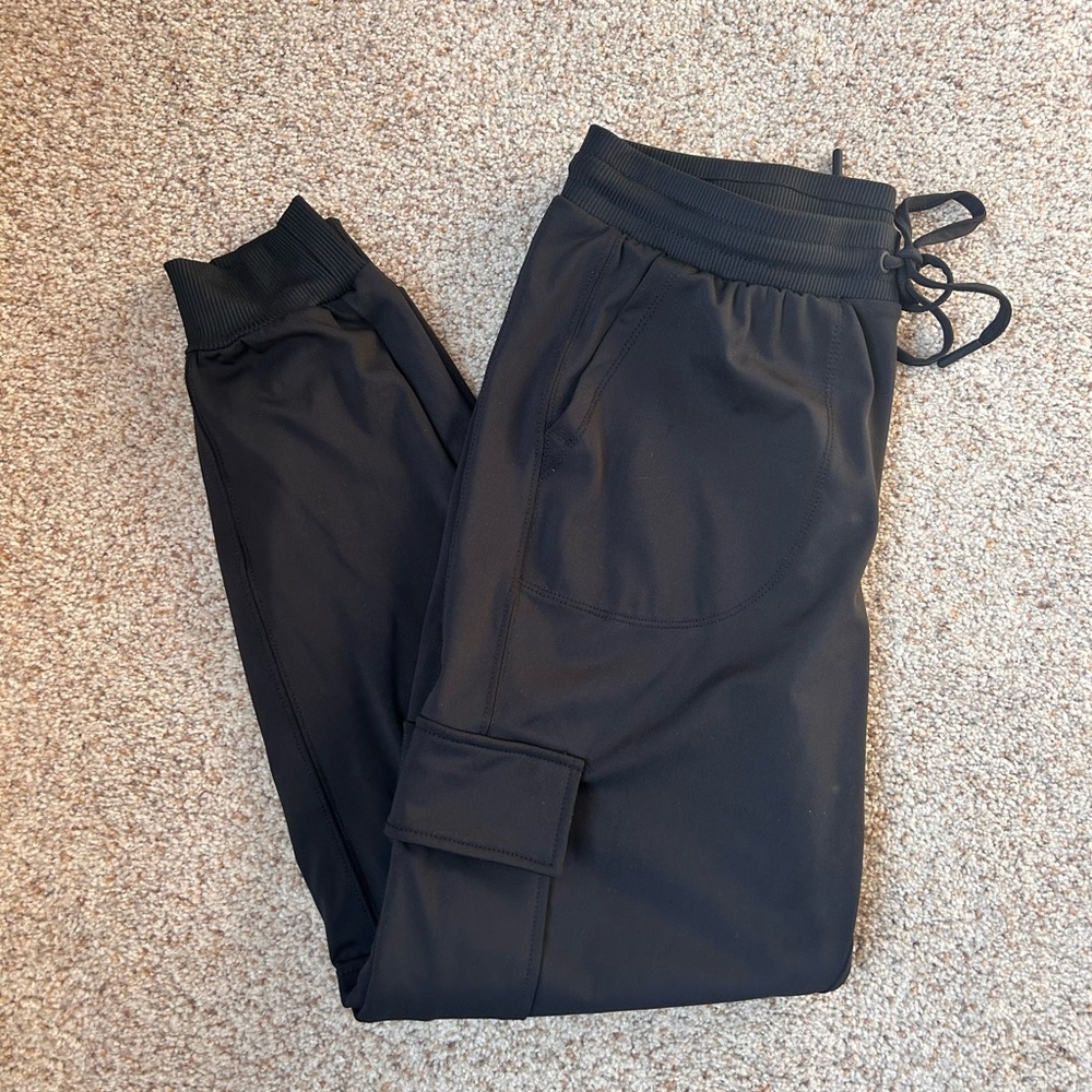 Rachel Zoe Women Elastic Waistband Mid-Rise Stretch Cargo Jogger SZ M Black - Picture 4 of 4